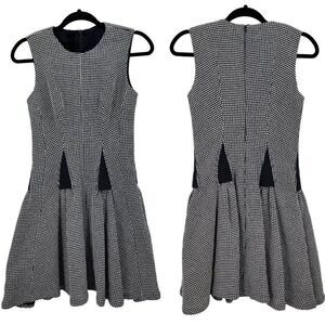 Thakoon Sleeveless Pleated Skater Mini Dress 6 Navy Geometric Polka-dot Italy‎